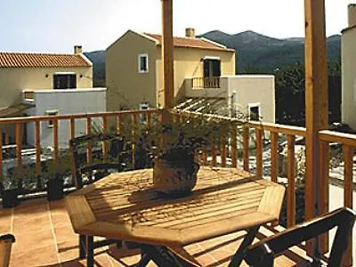 Villas Avdou